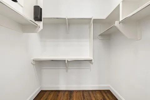 $599,000 | 5621 Cohn Meadow Lane, Houston, TX 77007