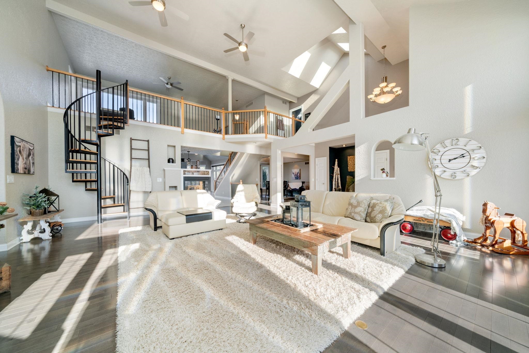 4092 West Pond Road Leaf River, IL 61047 - Photo 5 of 71