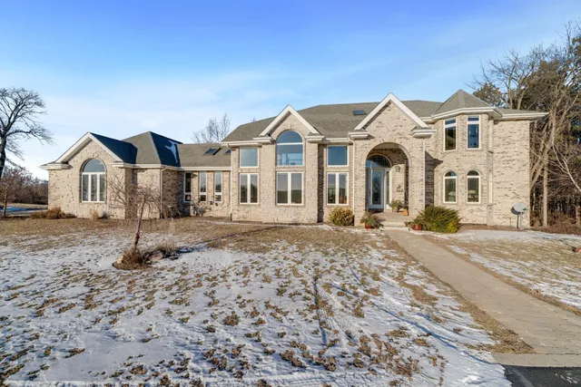 $1,450,000 | 4092 West Pond Road, Leaf River, IL 61047
