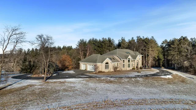 $1,450,000 | 4092 West Pond Road, Leaf River, IL 61047