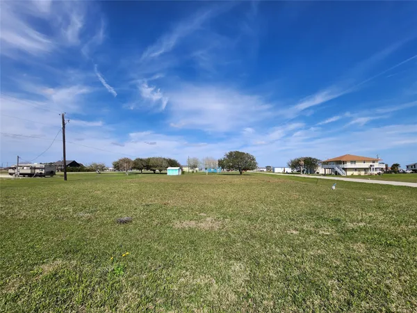 $12,000 | Lot 568 Bayview Drive, Palacios, TX 77465