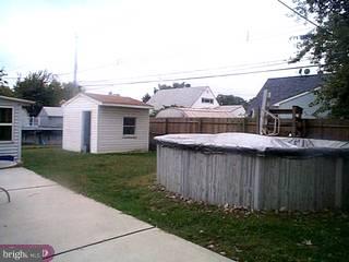 33 Grapevine Road Levittown, PA 19057 - Photo 6 of 6