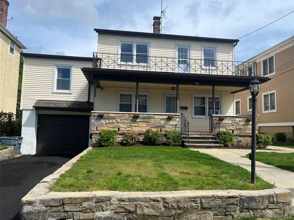 $2,900 | 60 Park Avenue, Unit 2, West Harrison, NY 10604