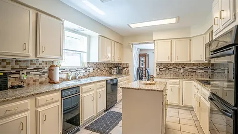 $335,000 | 2410 South Graham Drive, Arlington, TX 76013