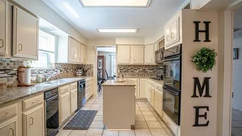 $335,000 | 2410 South Graham Drive, Arlington, TX 76013