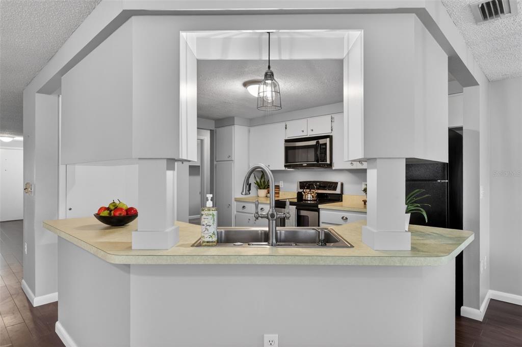 1226 Pine Needle Road Venice, FL 34285 - Photo 21 of 58
