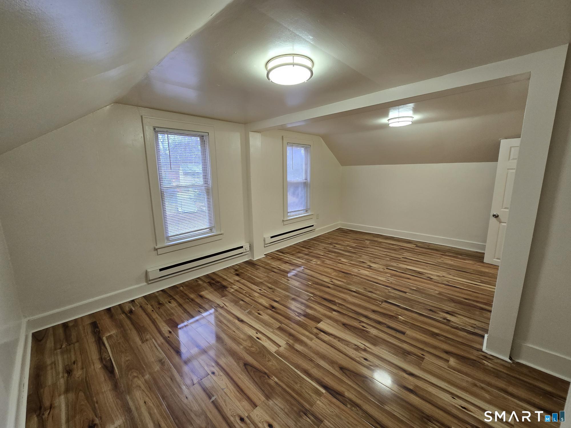 157 Eastern Avenue, Unit DOOR 3 Waterbury, CT 06708 - Photo 7 of 11