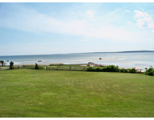 19 Bayberry Road Wareham, MA 02571 - Photo 6 of 20 Gallery Image 6
