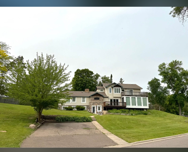 190 Gleason Lake Road Wayzata, MN 55391 - Photo 4 of 21