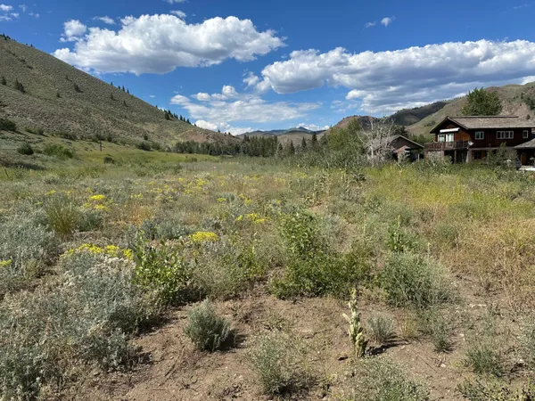 $545,000 | 12531 North N Highway, Hailey, ID 83333