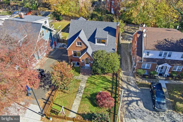 $899,000 | 8209 Flower Avenue, Takoma Park, MD 20912