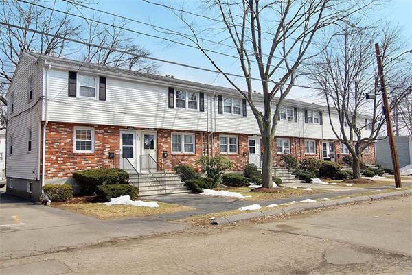 28 Leominster Road, Unit 28 Dedham, MA 02026 - Photo 4 of 26 Gallery Image 4