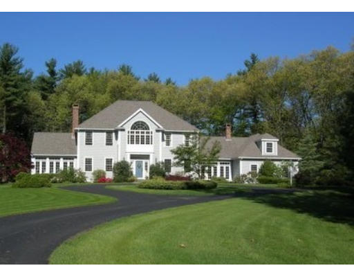 786 Bateman's Ridge Concord, MA 01742 - Photo 1 of 13 Gallery Image 1