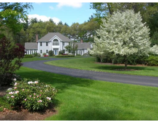786 Bateman's Ridge Concord, MA 01742 - Photo 11 of 13 Gallery Image 11