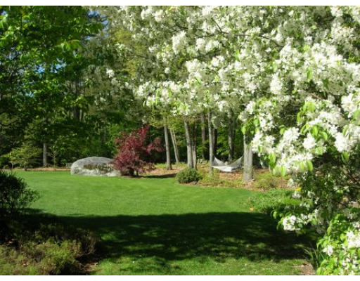 786 Bateman's Ridge Concord, MA 01742 - Photo 12 of 13 Gallery Image 12