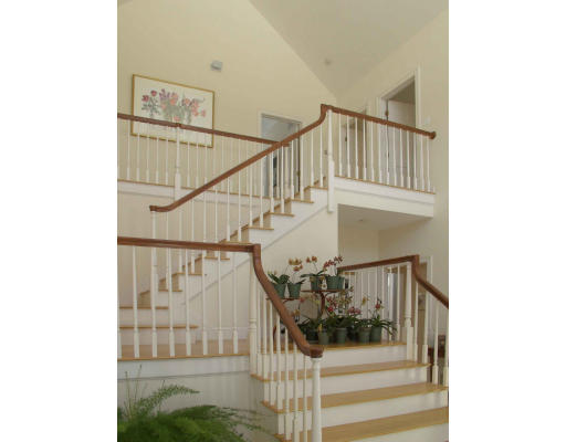786 Bateman's Ridge Concord, MA 01742 - Photo 3 of 13 Gallery Image 3