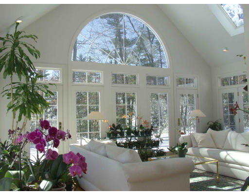 786 Bateman's Ridge Concord, MA 01742 - Photo 5 of 13 Gallery Image 5