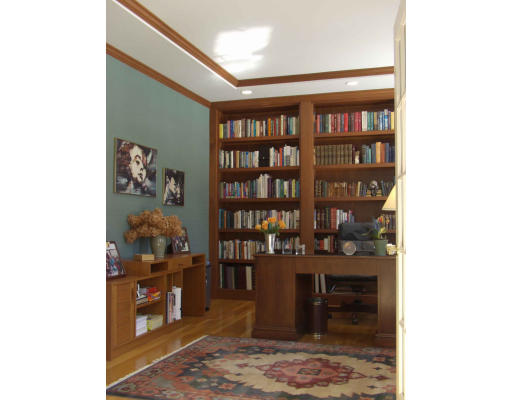 786 Bateman's Ridge Concord, MA 01742 - Photo 7 of 13 Gallery Image 7
