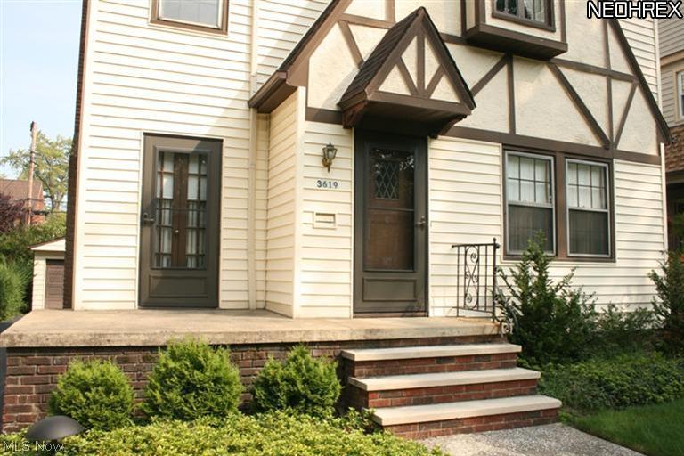 3619 Cummings Road Cleveland, OH 44118 - Photo 3 of 16 Gallery Image 3