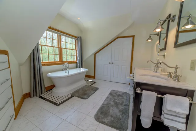 $947,000 | 100 Mowing Way, Wilmington, VT 05363