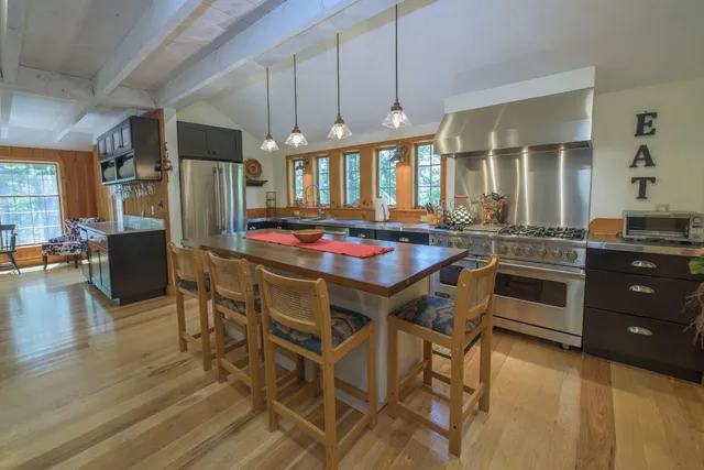 $947,000 | 100 Mowing Way, Wilmington, VT 05363