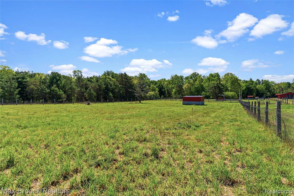 892 Barnes Lake Road Columbiaville, MI 48421 - Photo 42 of 85