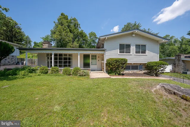 $675,000 | 161 Lantern Lane, King of Prussia, PA 19406