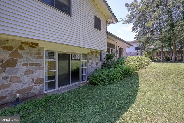 $675,000 | 161 Lantern Lane, King of Prussia, PA 19406