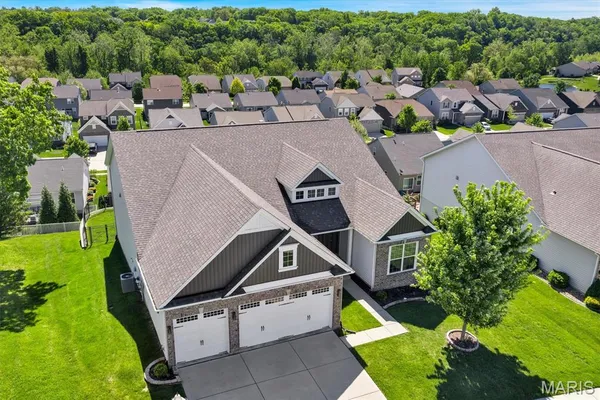 $650,000 | 139 Wilmer Valley Drive, Wentzville, MO 63385