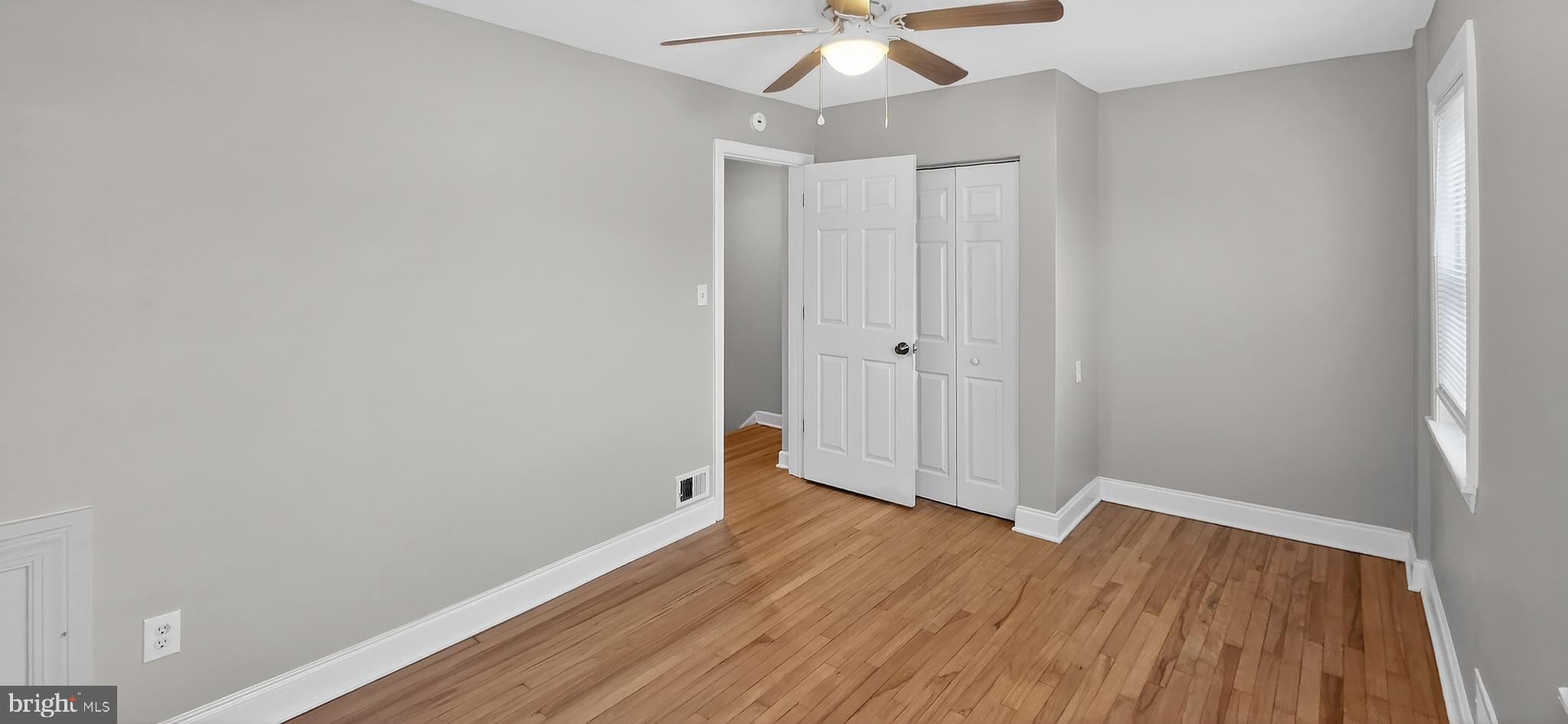 8303 Ridgely Oak Road Parkville, MD 21234 - Photo 19 of 32