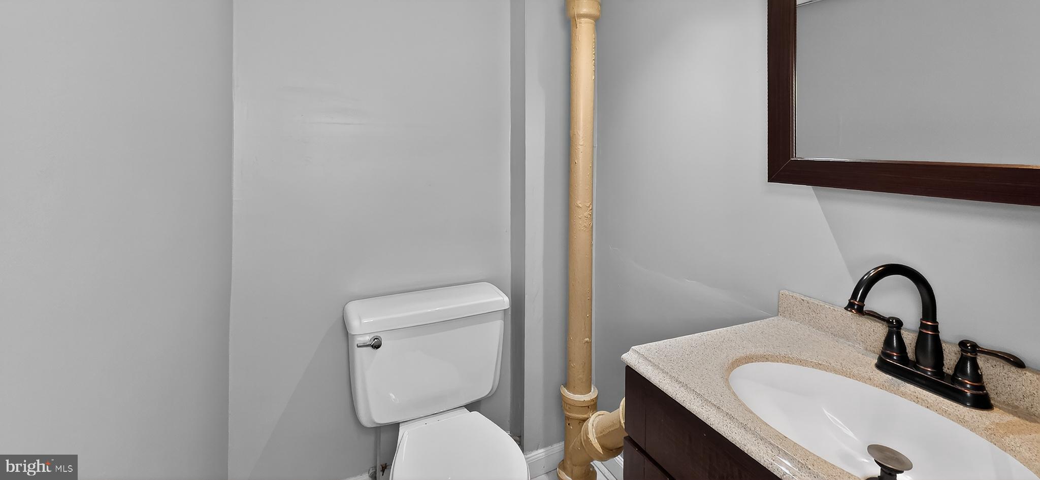 8303 Ridgely Oak Road Parkville, MD 21234 - Photo 28 of 32