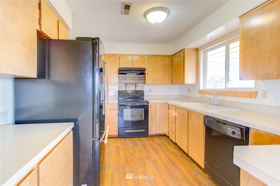 4562 Rd N Northeast Moses Lake, WA 98837 - Photo 6 of 25