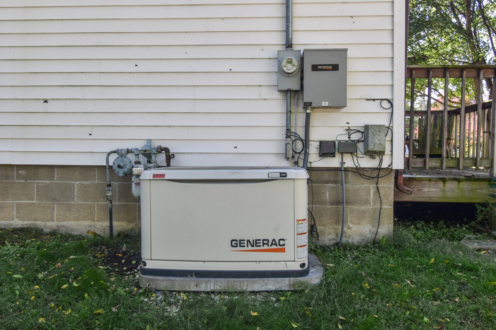 506 Boxelder Street Odell, IL 60460 - Photo 6 of 15 a view of a door of the house with a bench