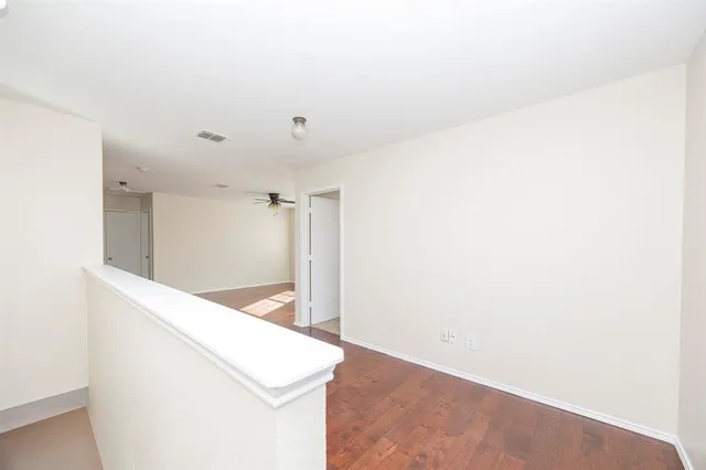 a view of utility room