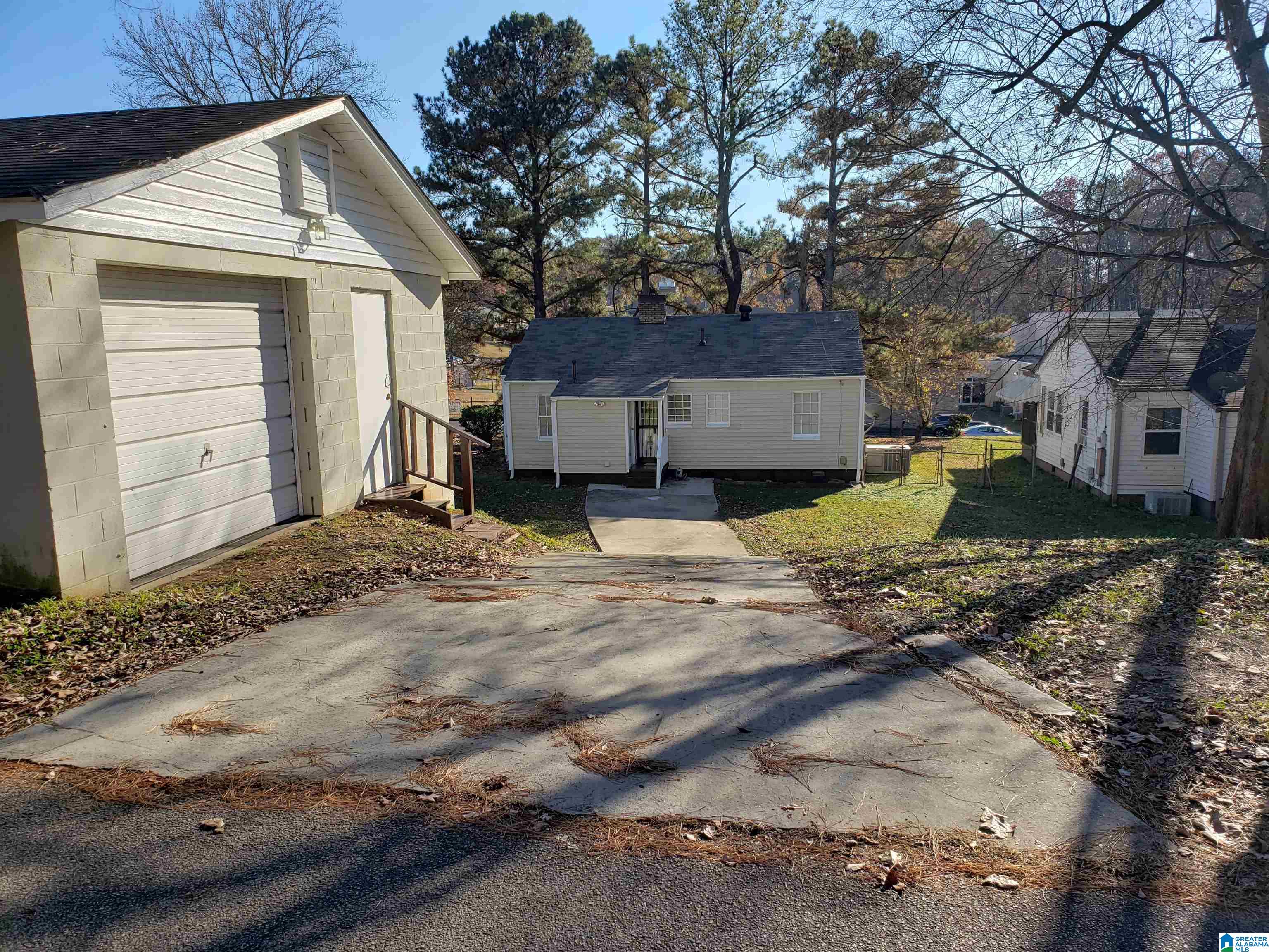 6737 Grasselli Road Fairfield, AL 35064 - Photo 18 of 25