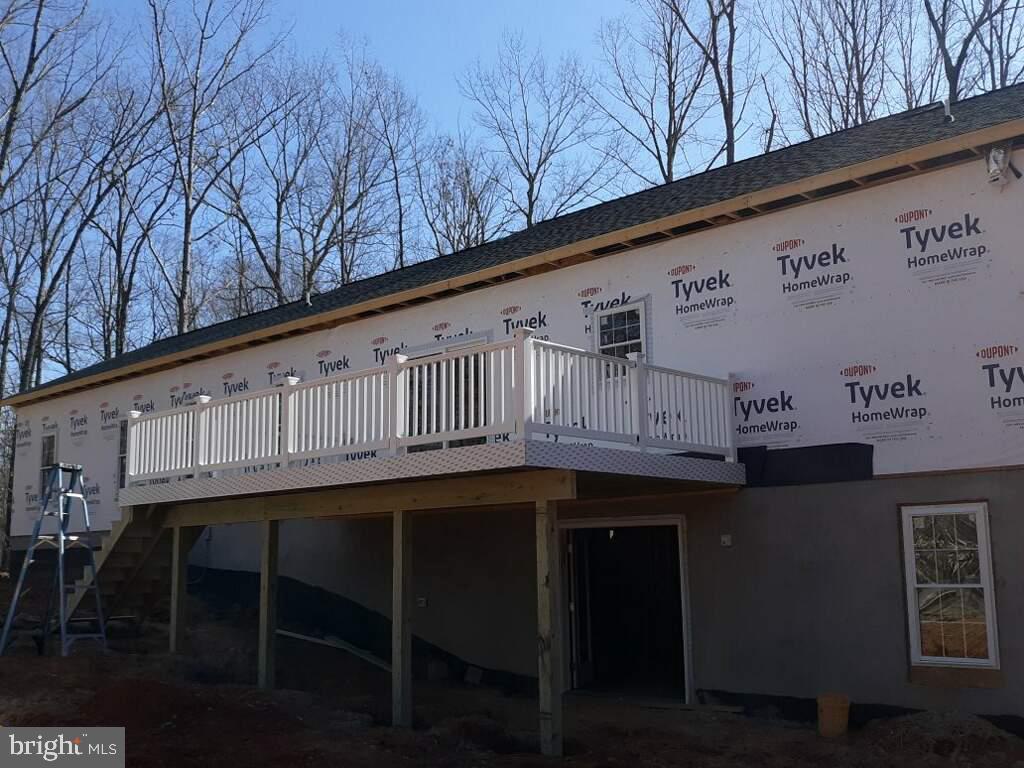 13293 Deep Run Mill Road Goldvein, VA 22720 - Photo 1 of 3 Fairleigh Model Deck added