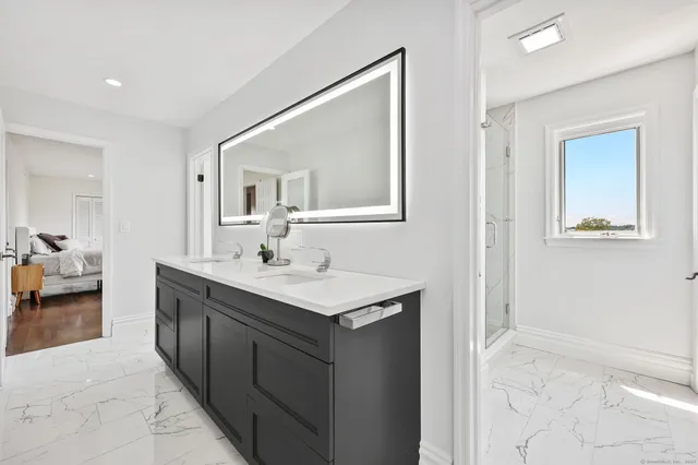 $1,650,000 | 175 Battery Park Drive, Bridgeport, CT 06605