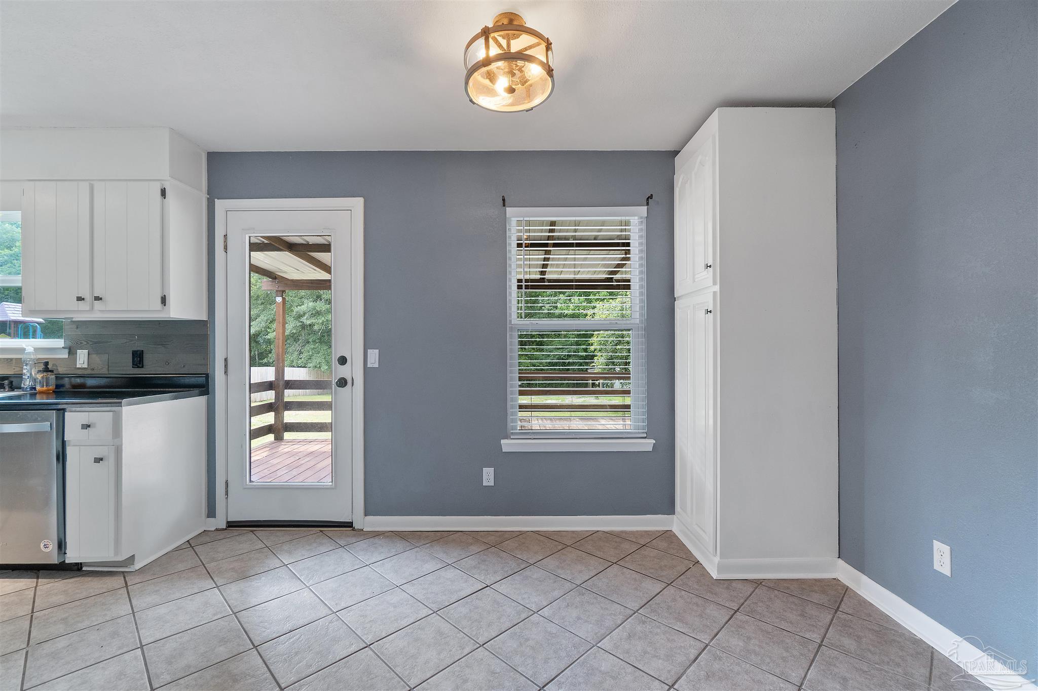 4570 Rambling Way Milton, FL 32571 - Photo 13 of 32