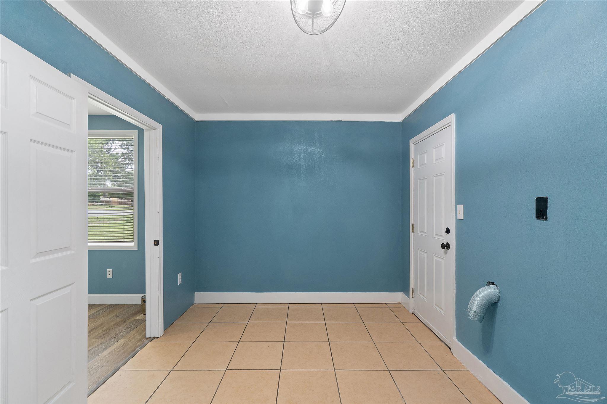 4570 Rambling Way Milton, FL 32571 - Photo 18 of 32