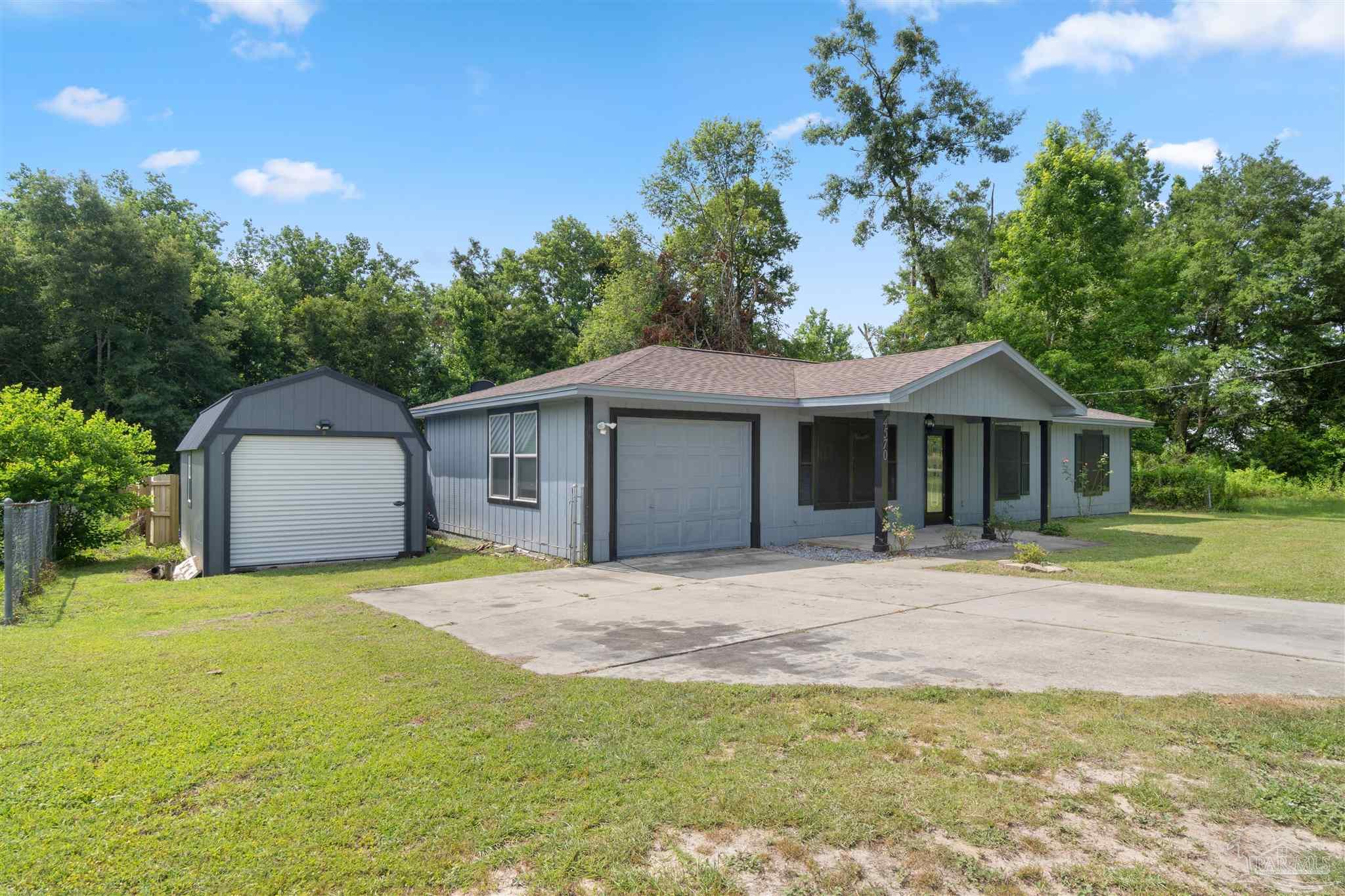4570 Rambling Way Milton, FL 32571 - Photo 2 of 32