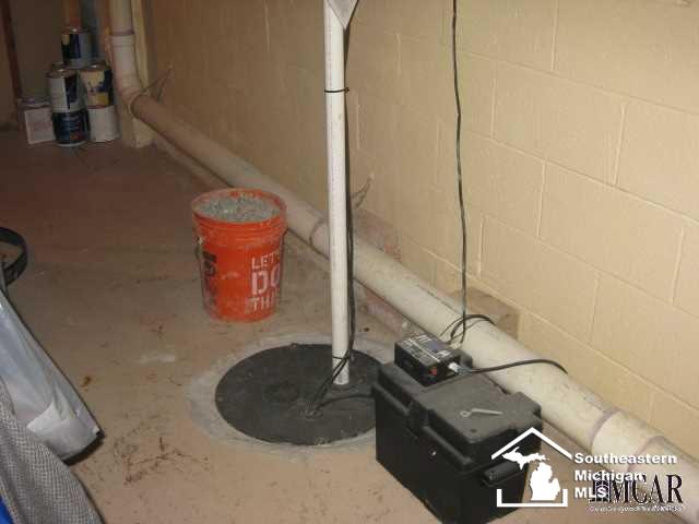 920 South Raisinville Road Monroe, MI 48161 - Photo 19 of 19 Back Up Battery Sump