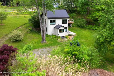 $595,000 | 18 Lake Hill Road, Kingston, NY 12401