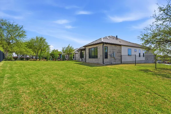 $915,000 | 14721 Marchesa Drive, Bee Cave, TX 78738