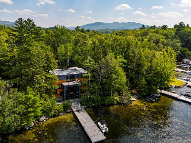 $5,495,000 | 25 Birch Point Lane, Sunapee, NH 03782