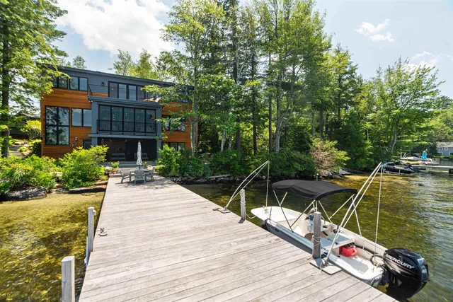 $5,495,000 | 25 Birch Point Lane, Sunapee, NH 03782