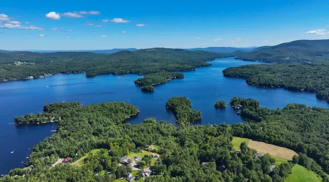 $5,495,000 | 25 Birch Point Lane, Sunapee, NH 03782