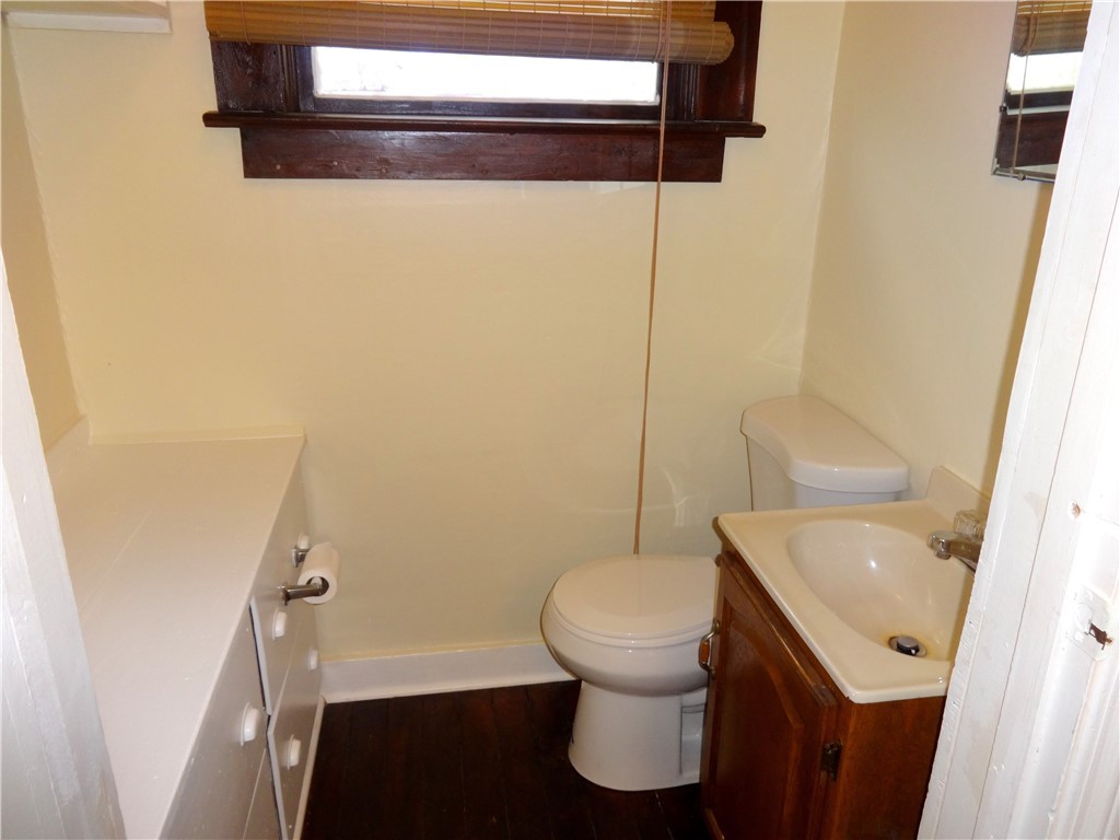 48 Holcomb Street Rochester, NY 14612 - Photo 11 of 24 Powder room off dining rm