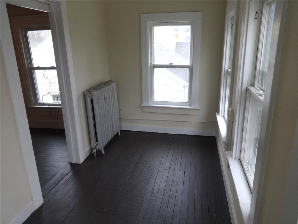 48 Holcomb Street Rochester, NY 14612 - Photo 17 of 24 Heated room off the master bedroom