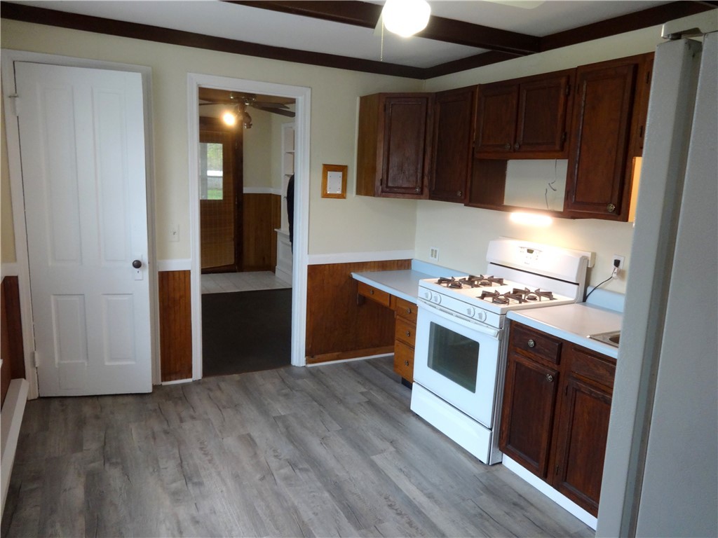 48 Holcomb Street Rochester, NY 14612 - Photo 7 of 24