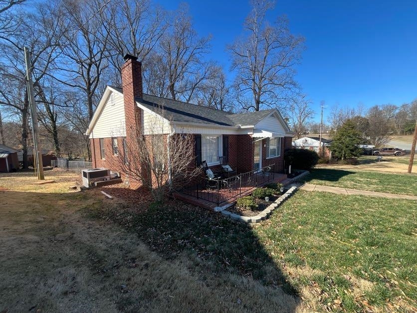 203 West Oneal Street Gaffney, SC 29340 - Photo 2 of 50